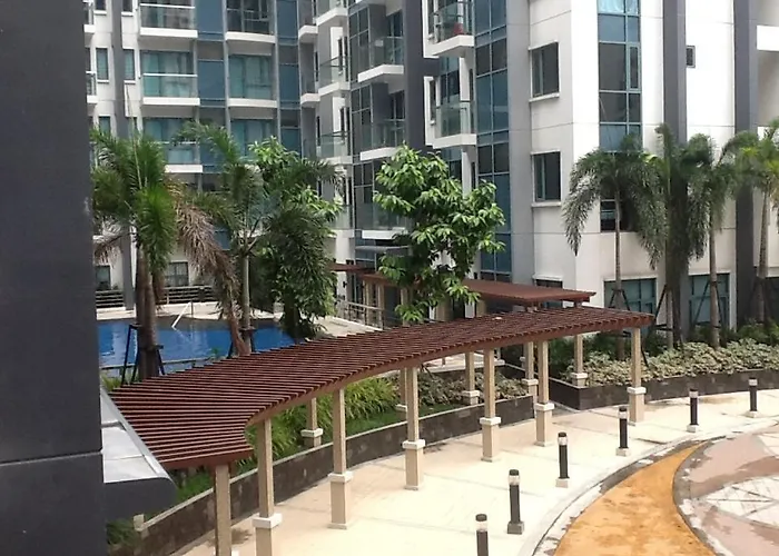 Palm Tree Genlex Condo Manille