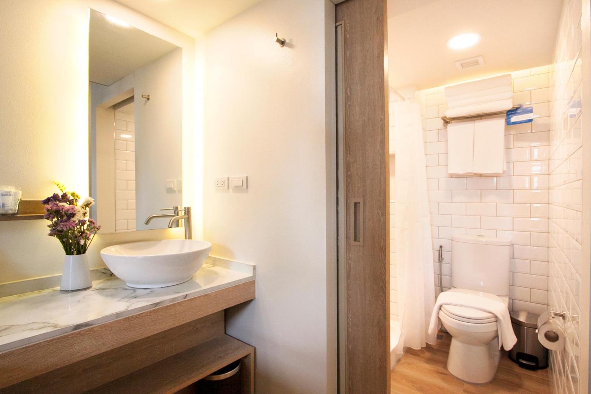 Quadruple King Room