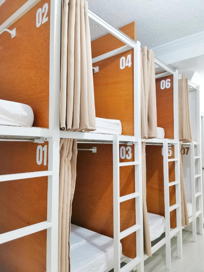 Bed 8-Bed Mixed Dormitory Room