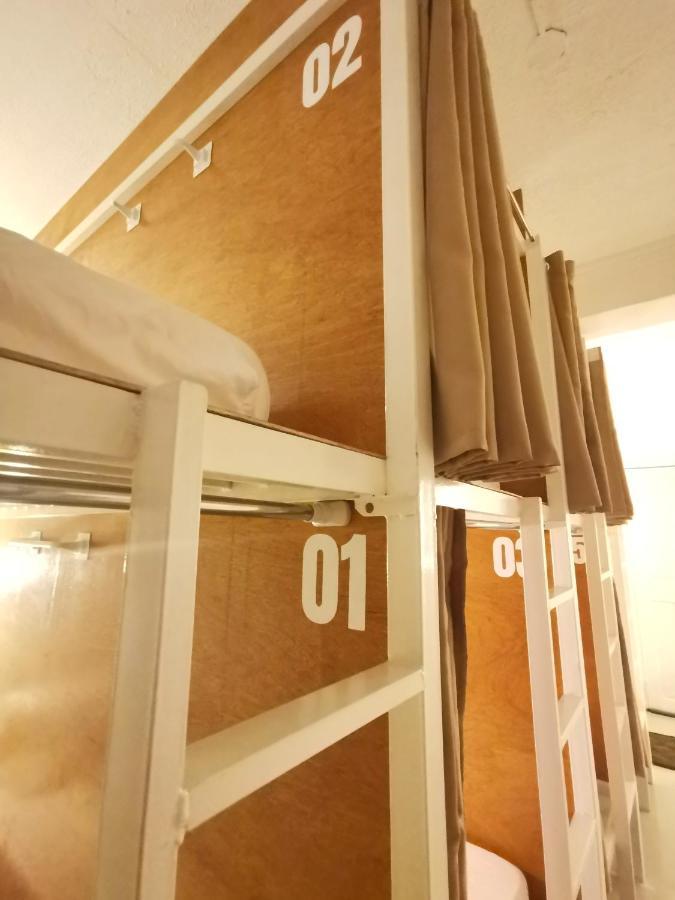 Bed 8-Bed Mixed Dormitory Room