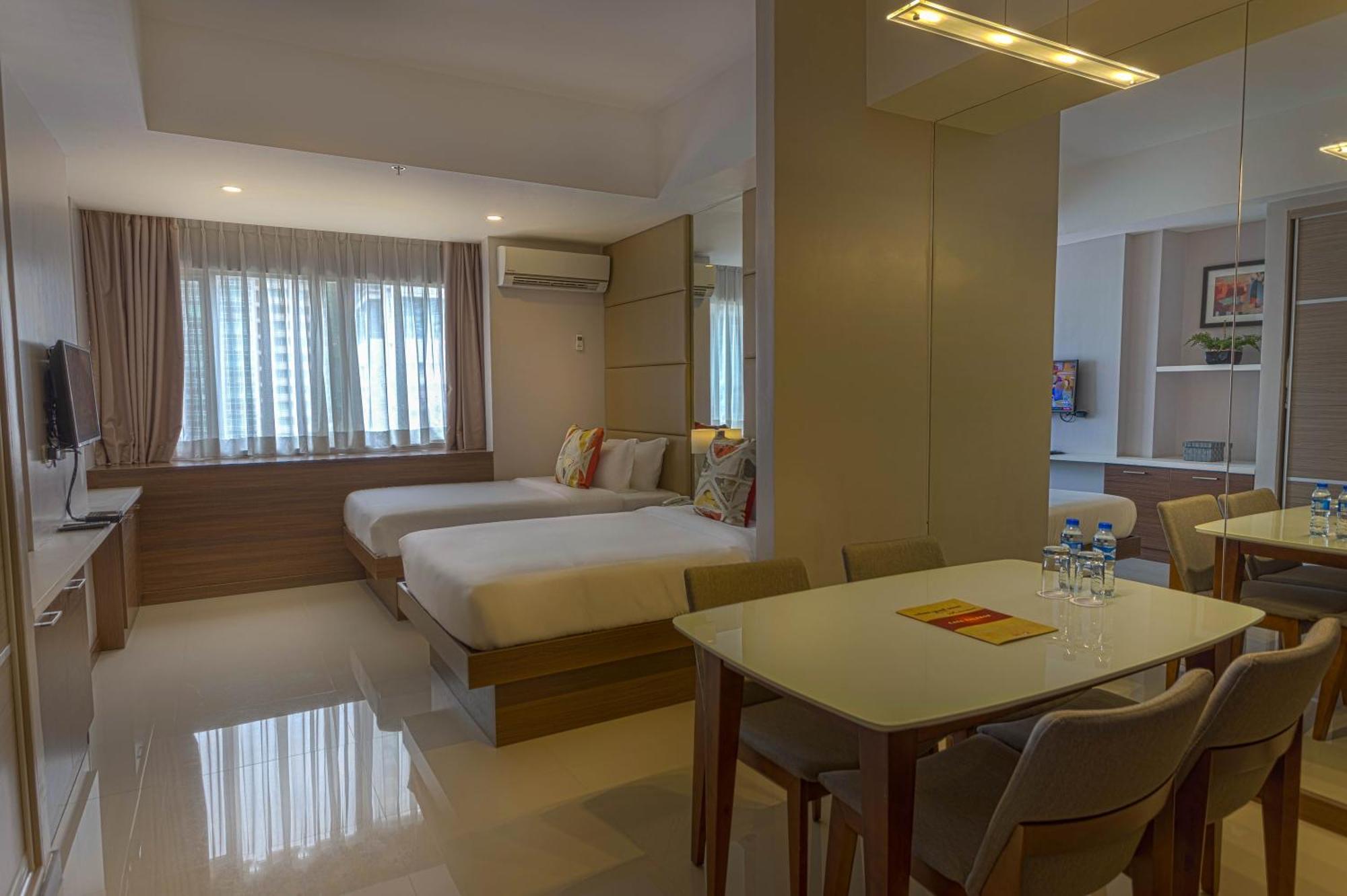 Premier Twin Room