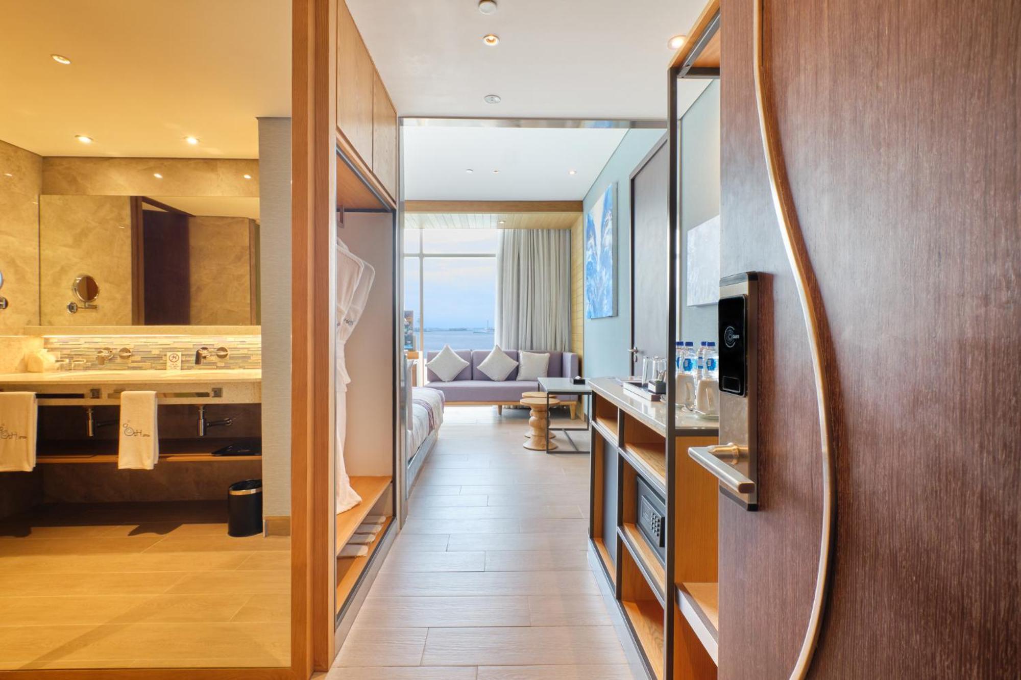 Family Room Sea View