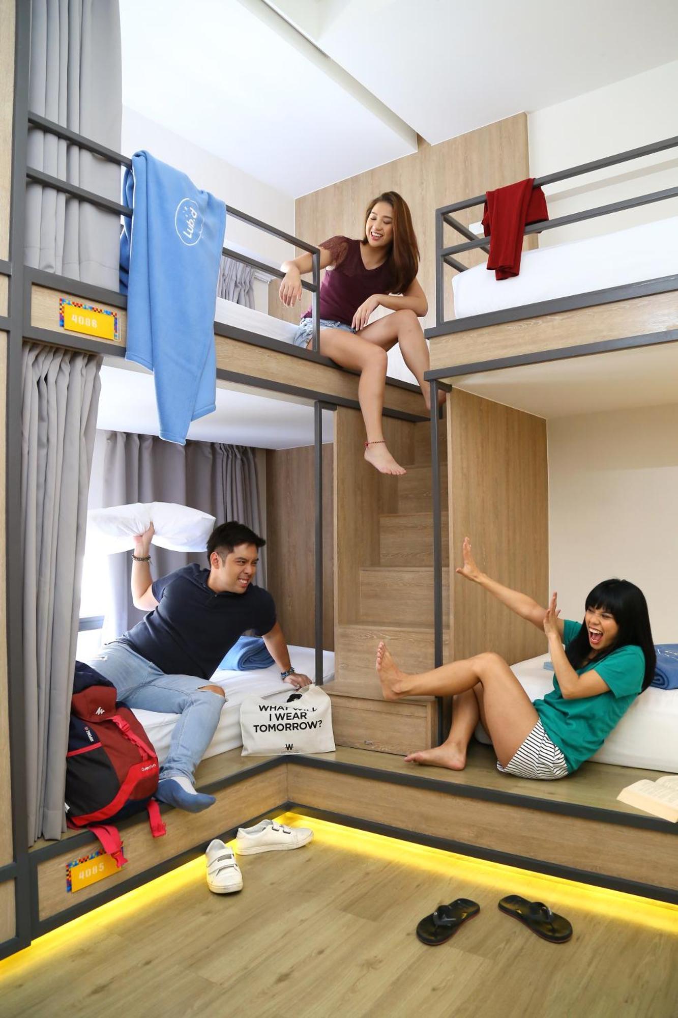 Bed 8-Bed Mixed Dormitory Room