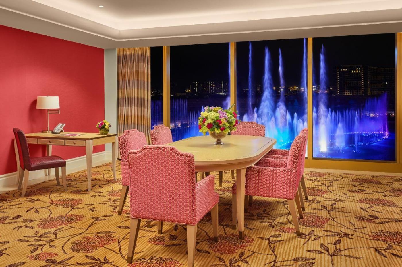 Executive Suite King Executive Lounge Access