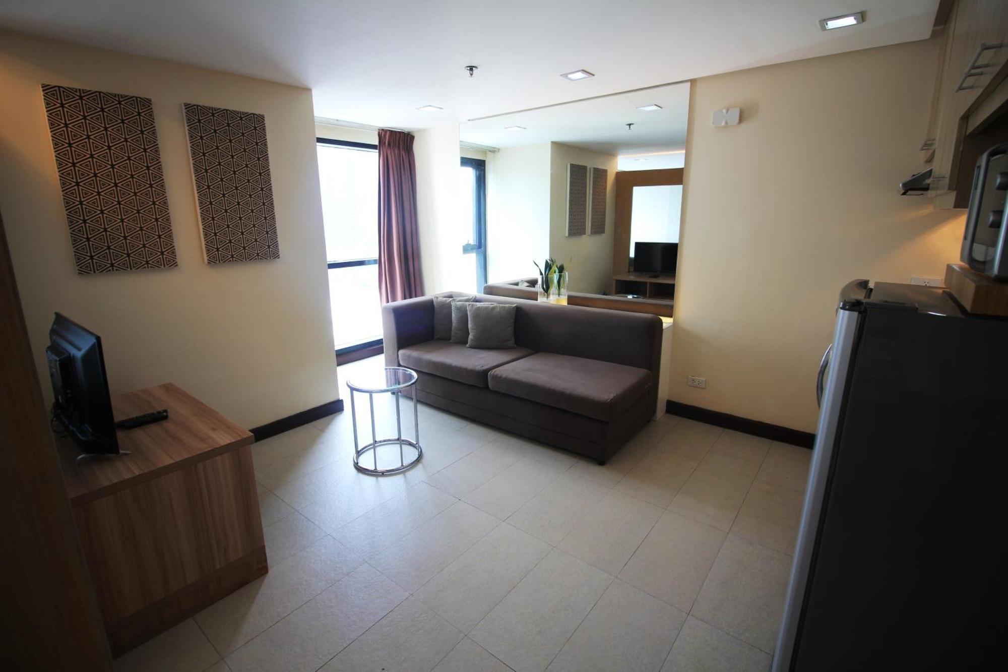 One-Bedroom Suite