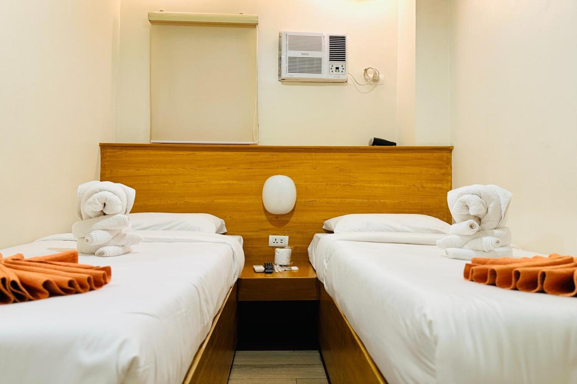 Twin Room Bathroom