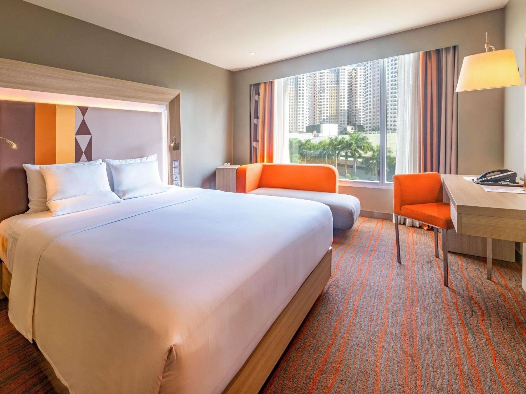 Superior King Room