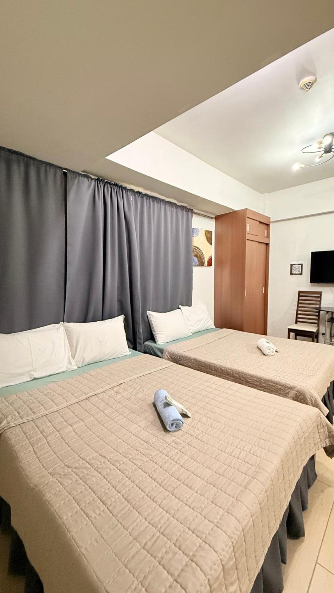 Double Room Private Bathroom