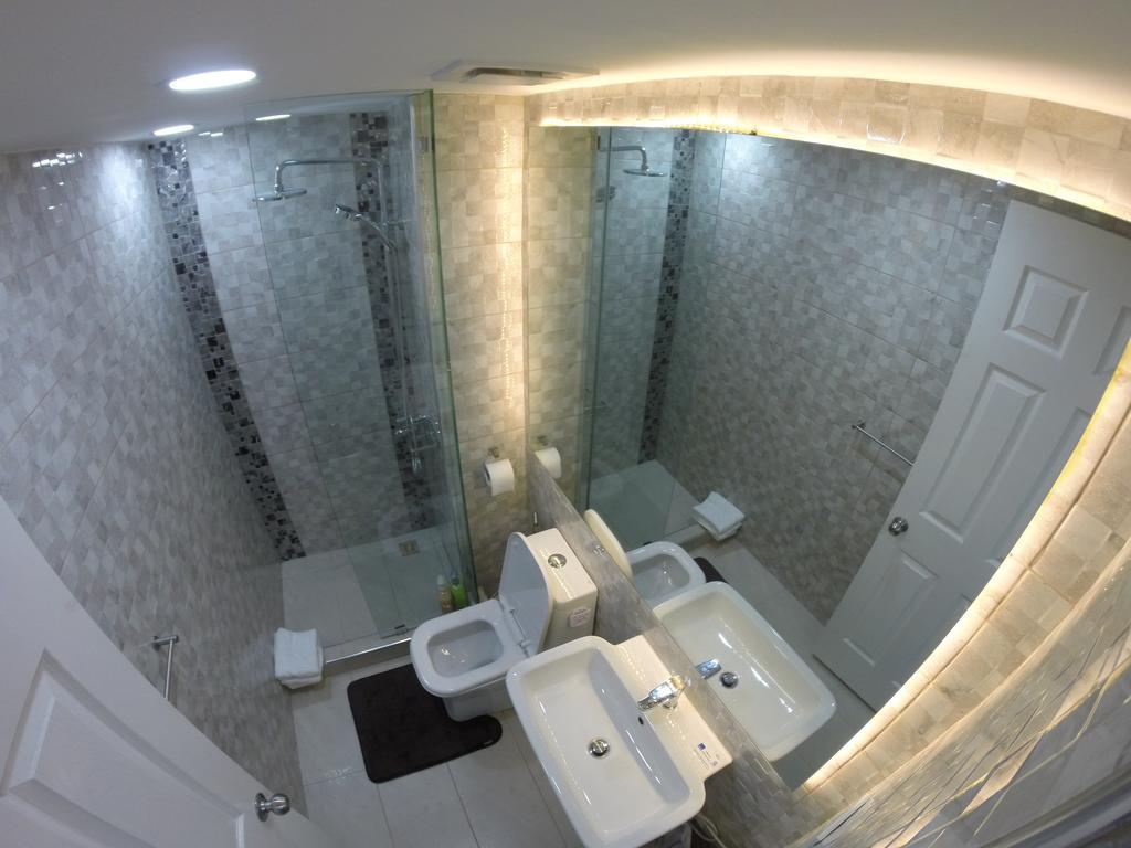 Boutique rooms 2009