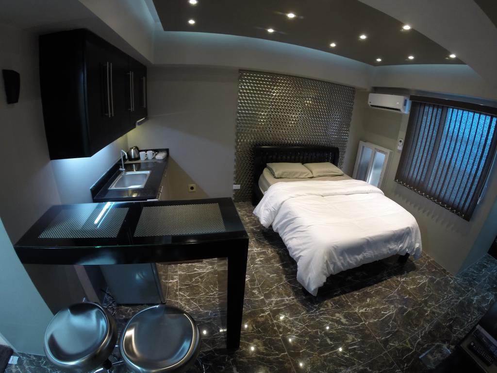 Boutique rooms 2009