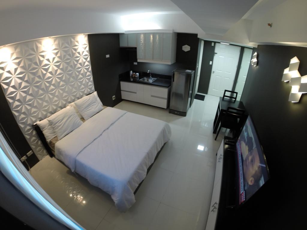 Boutique rooms unit 1919
