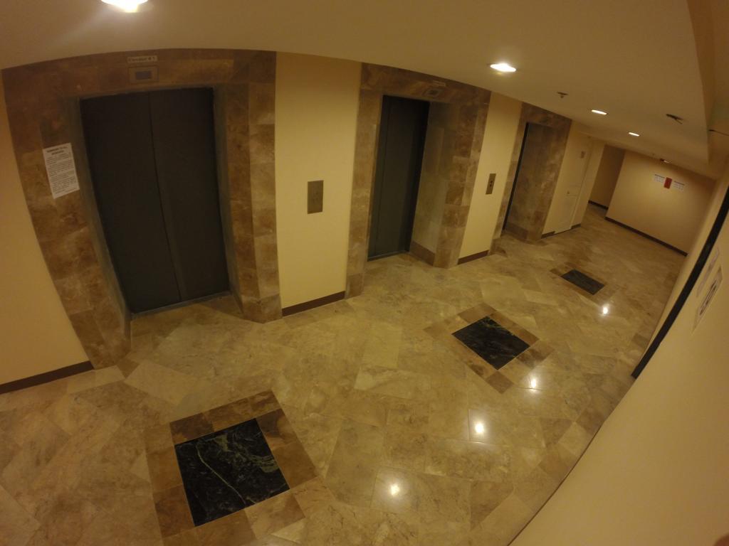 Boutique rooms unit 1919