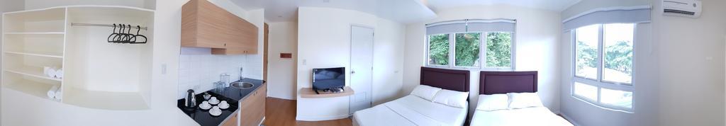 Quadruple Room Private Bathroom