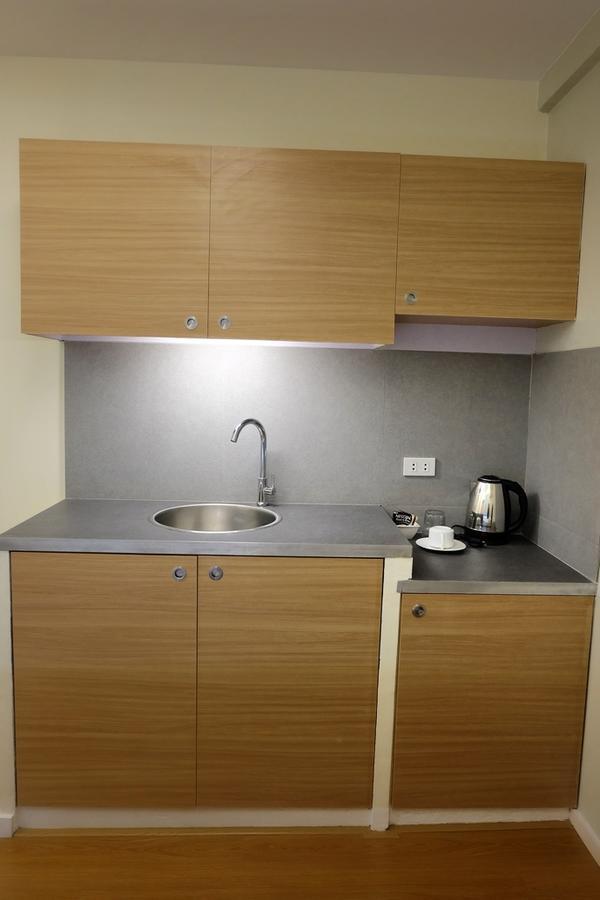Single Room Bathroom