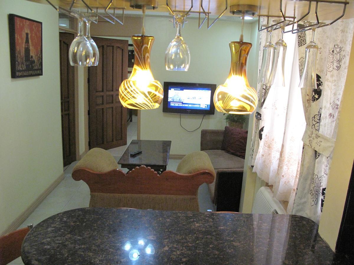 Apartment 1602