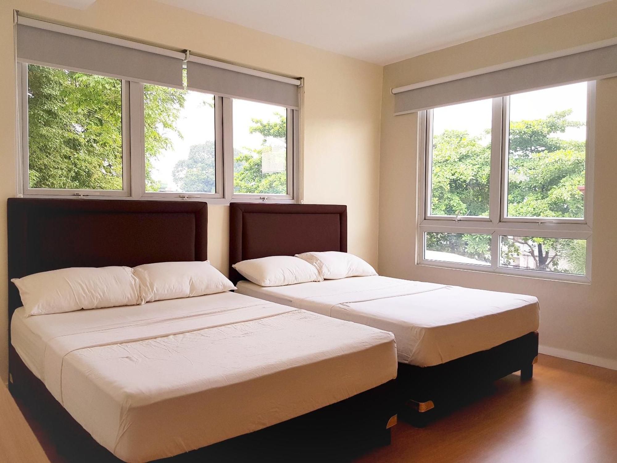 Quadruple Room Private Bathroom