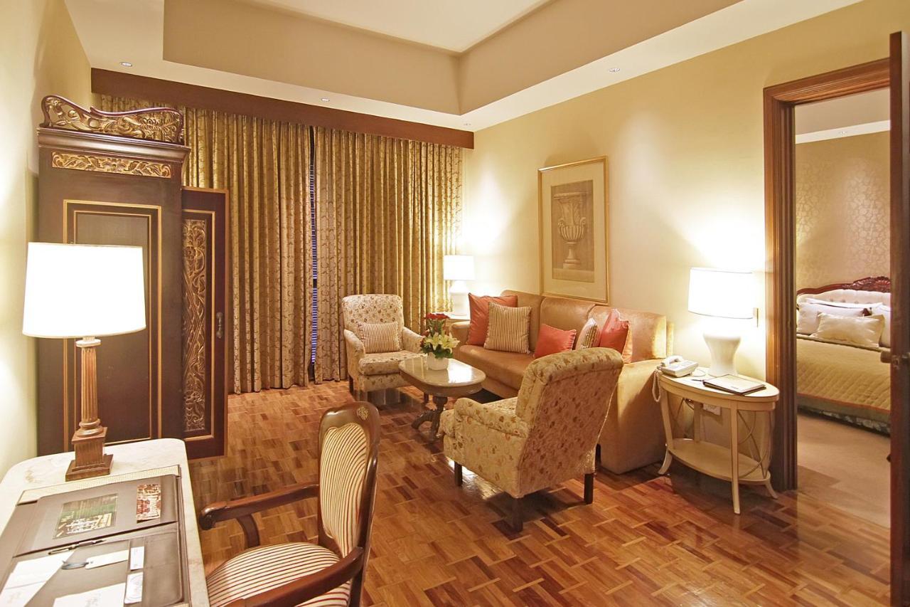Luneta Suite