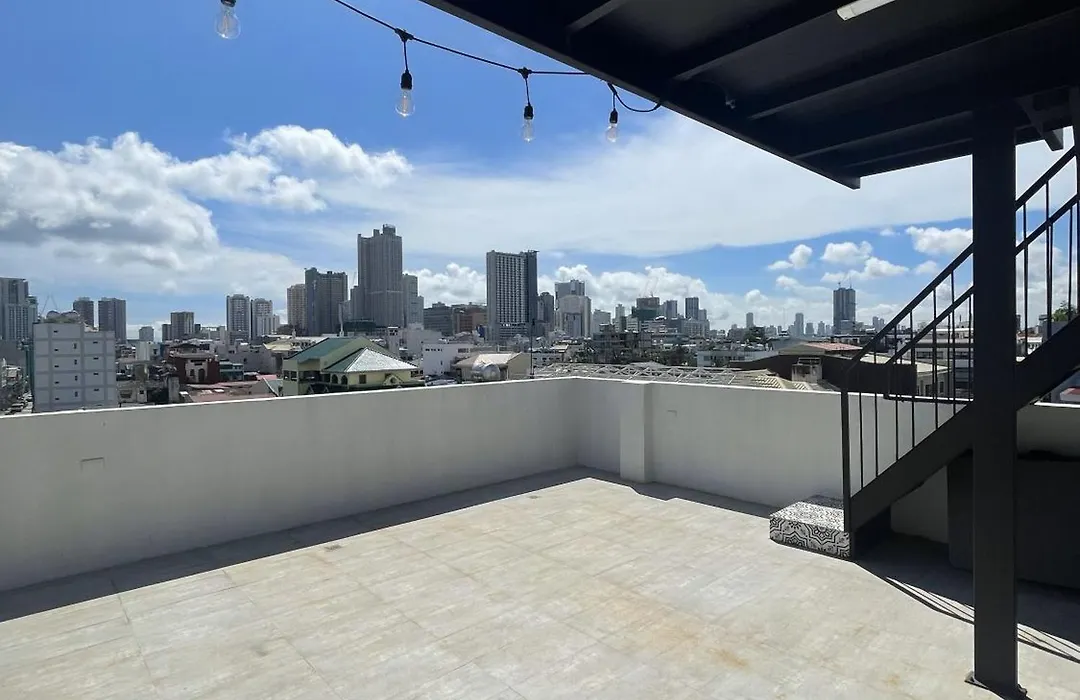 Airo Suites Makati-1