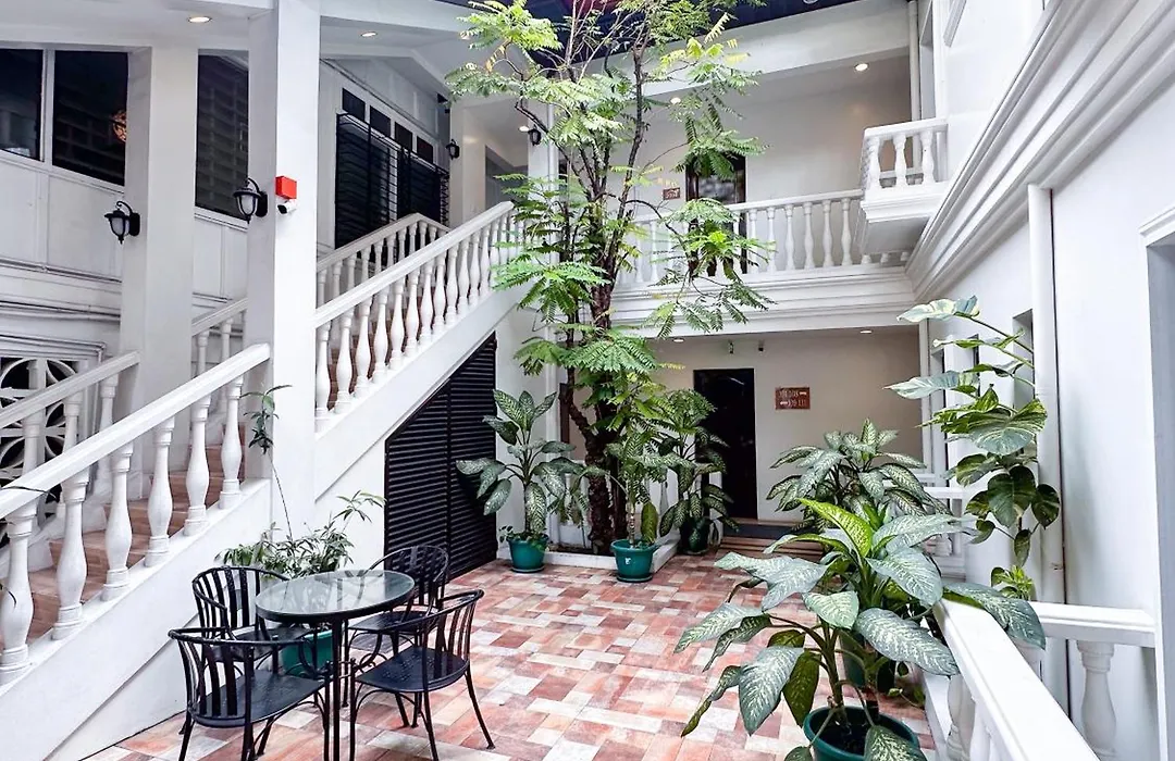 Santos Pension House-1