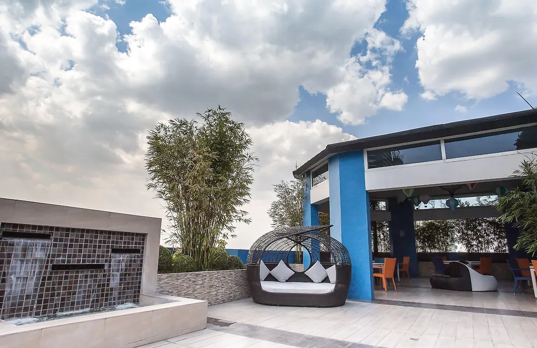 Y2 Residence Hotel Managed By Hii-1
