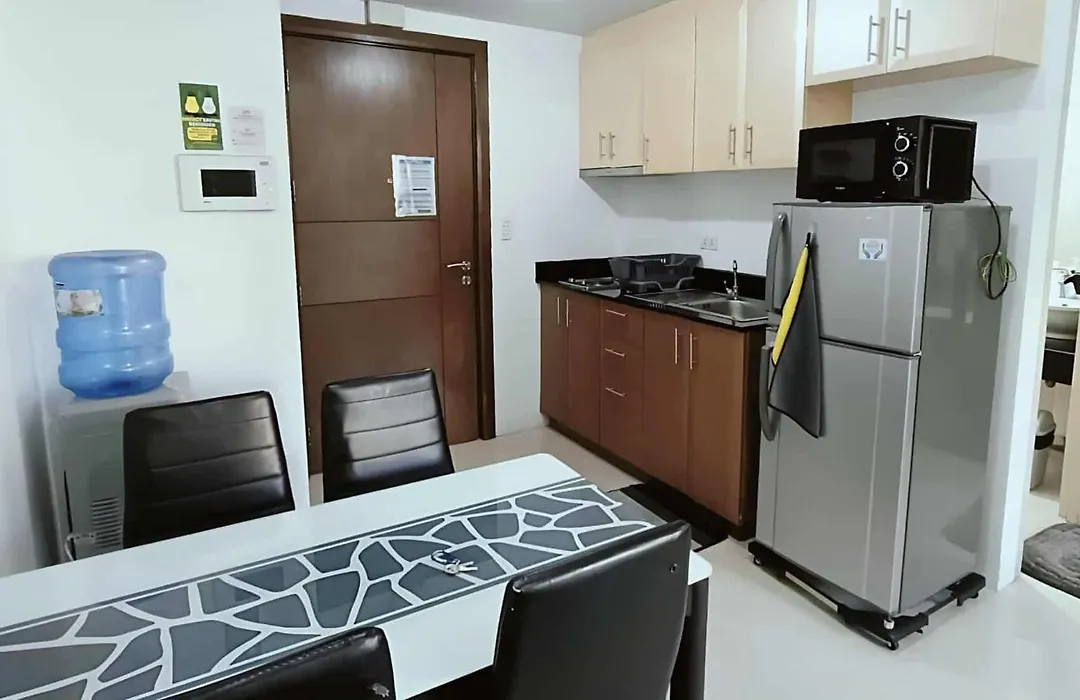Two Palm Tree Villas Close To Manila Airport - Terminal 3-1