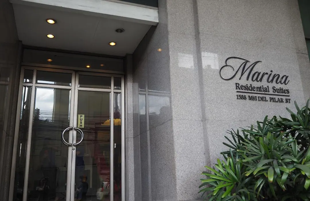 Suites De Marina Manila With Netflix-1