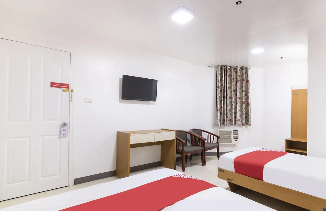 Lucky Hotel Binondo-1