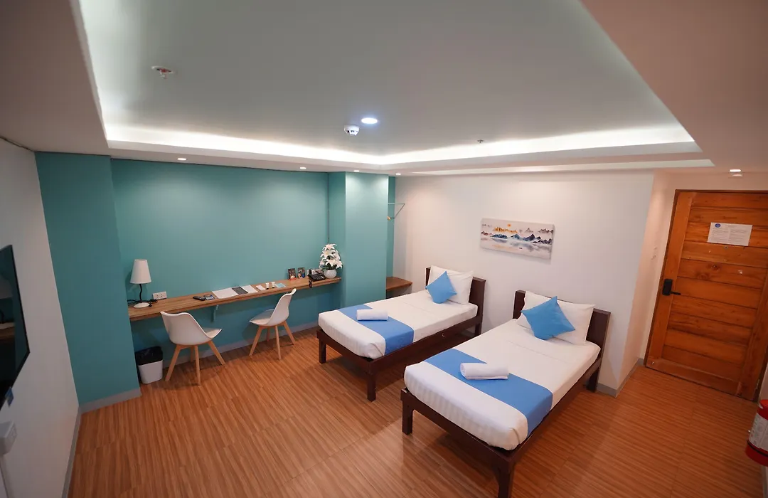 Arzo Hotel Premier-1