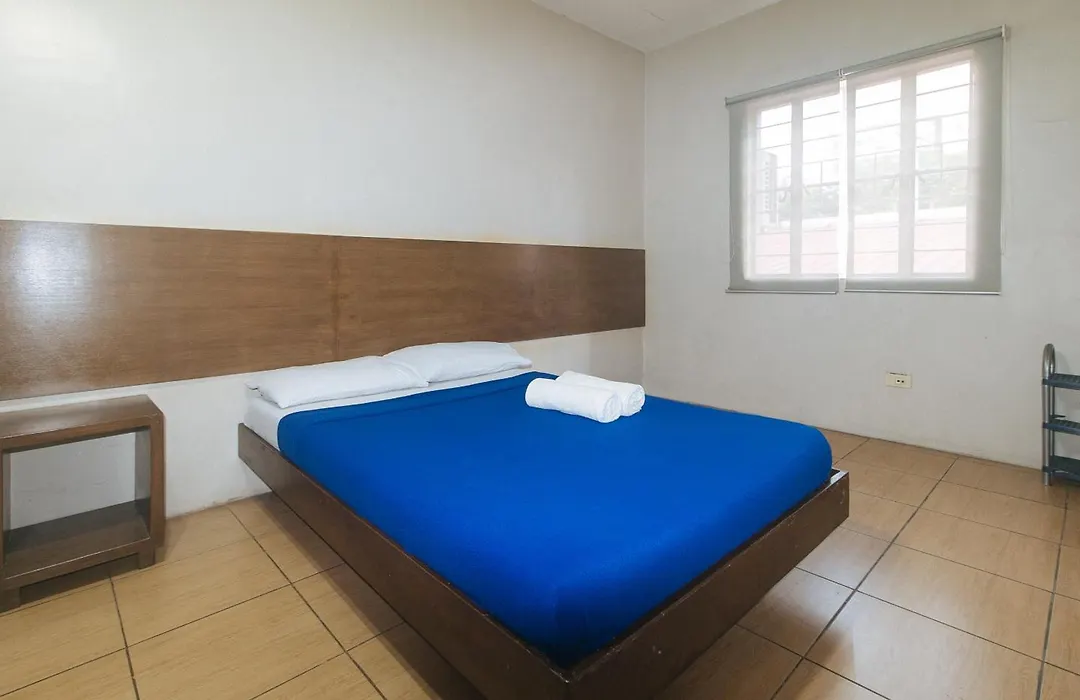 Metro Deluxe Residences Near World Trade Center-1