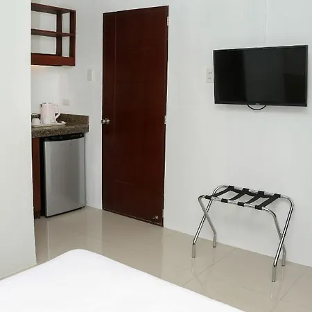 The Chipper Hotel Quezon City-2