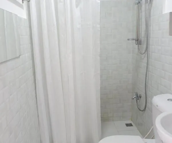 Patricios Apartelle Taguig