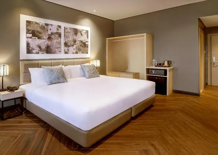 Summit Hotel Greenhills Quezon City