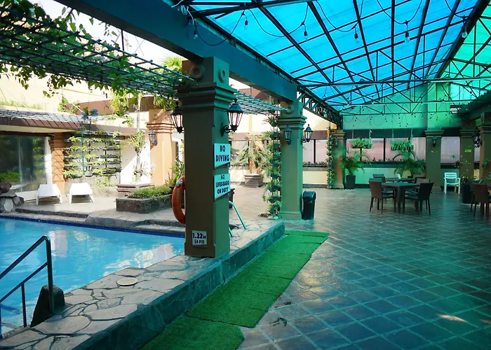 Bayview Park Hotel Manille